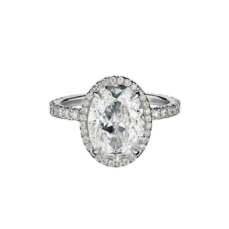 OVAL CUT DIAMOND RING