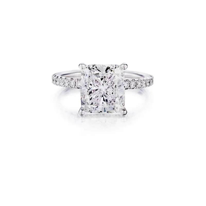 Radiant Cut Diamond Ring