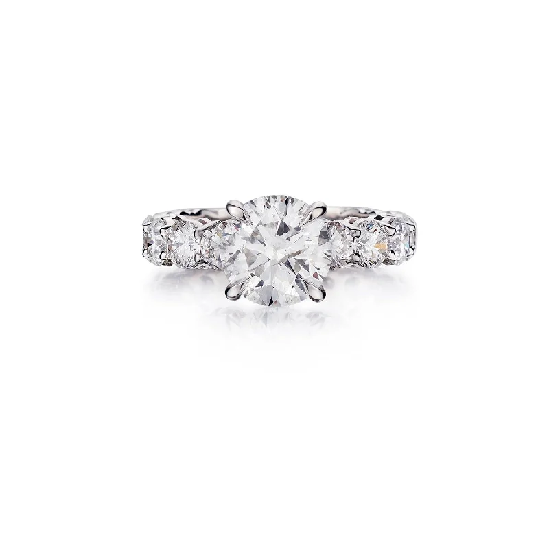 Round Brilliant Cut Diamond Ring