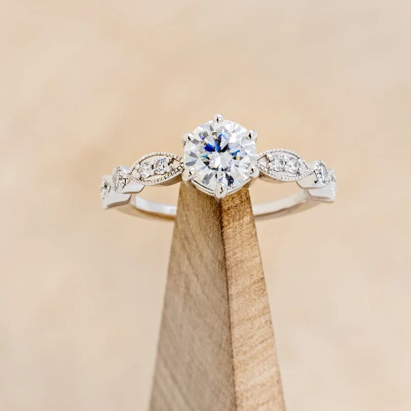 ROUND CUT MOISSANITE ENGAGEMENT RING WITH DIAMOND ACCENTS