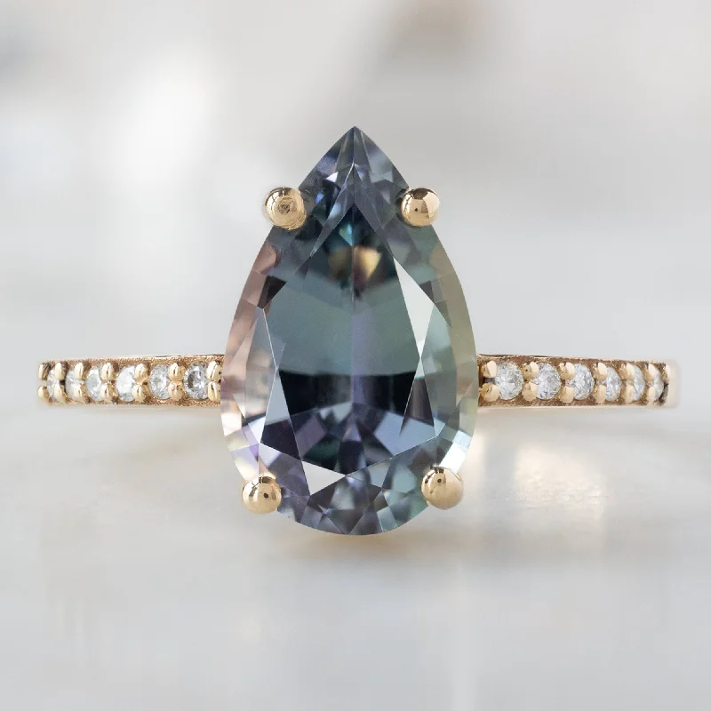 The Willow Ring | 2.26ct Pear Tanzanite in 14K Yellow Gold