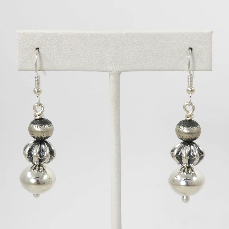 Navajo Pearl Earrings