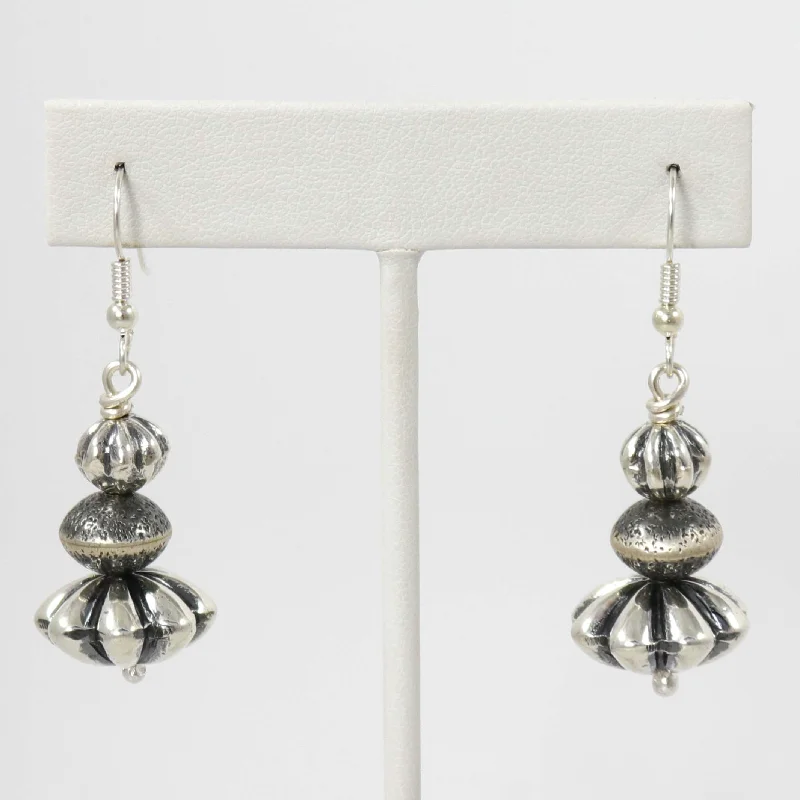 Navajo Pearl Earrings